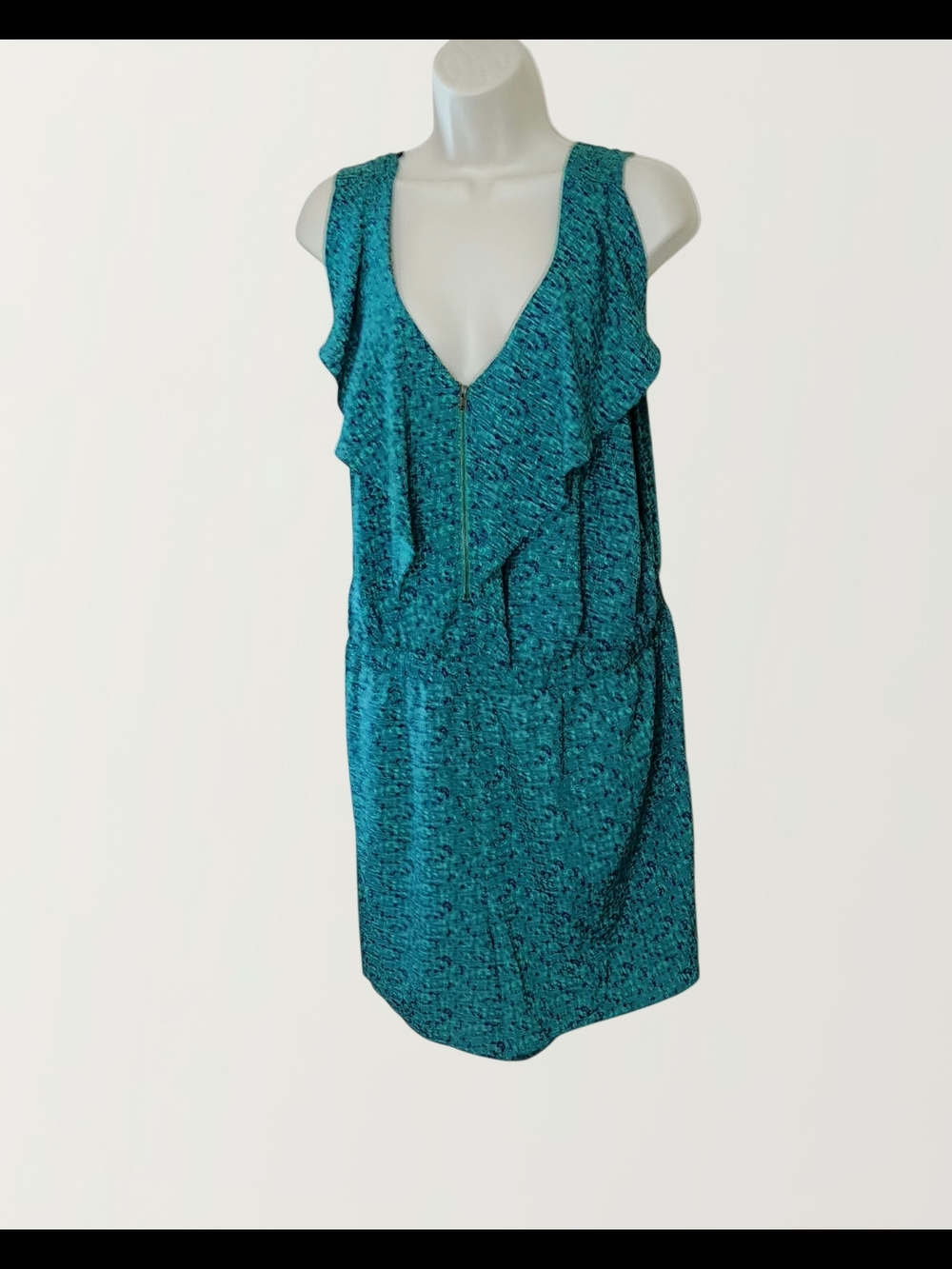 NEW Womens Sleeveless Teal/Green Ruffle V-Neck Romper Size 1x - Picture 4 of 6